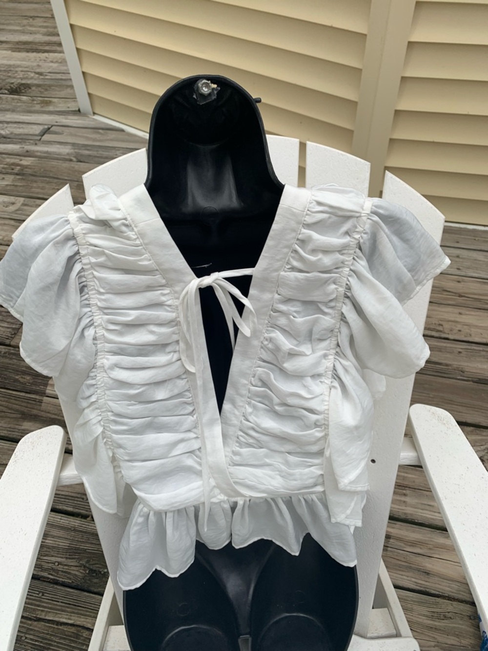 Entro Rouched Ruffle V-Neck cropped blouse white S open back - Picture 5 of 7